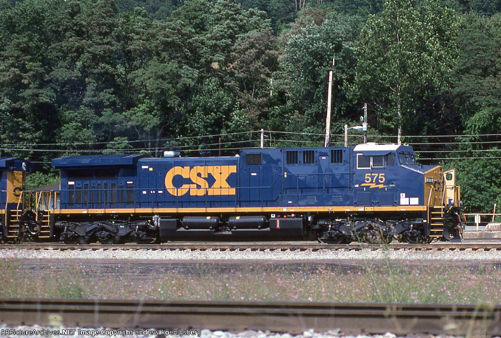 CSX 575